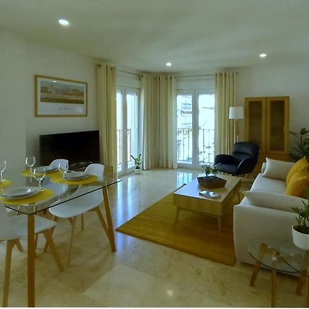 Ad21Sevilla - Suite Екстериор снимка